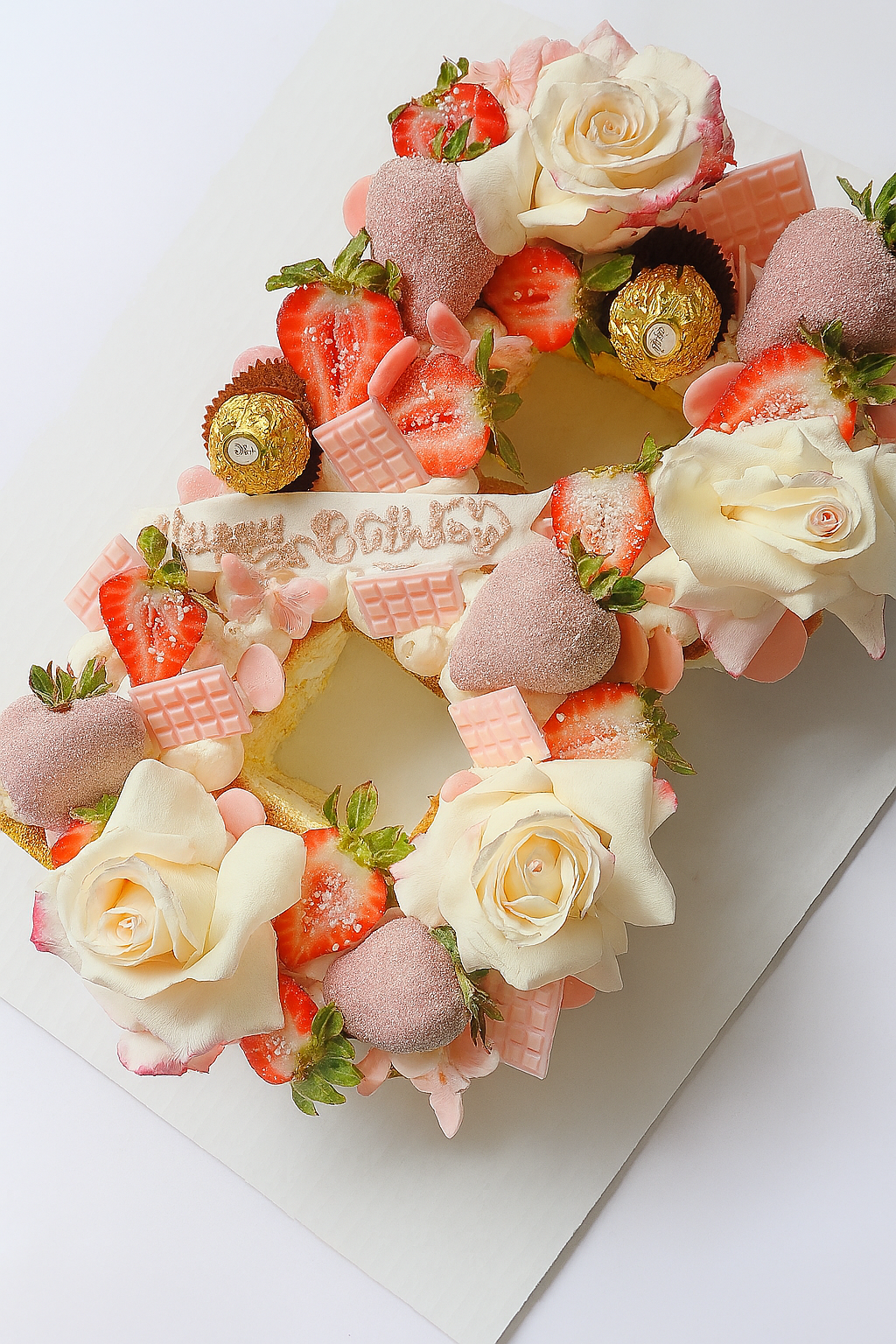 Custom Letter & Number Cakes – Fully Personalized Designs